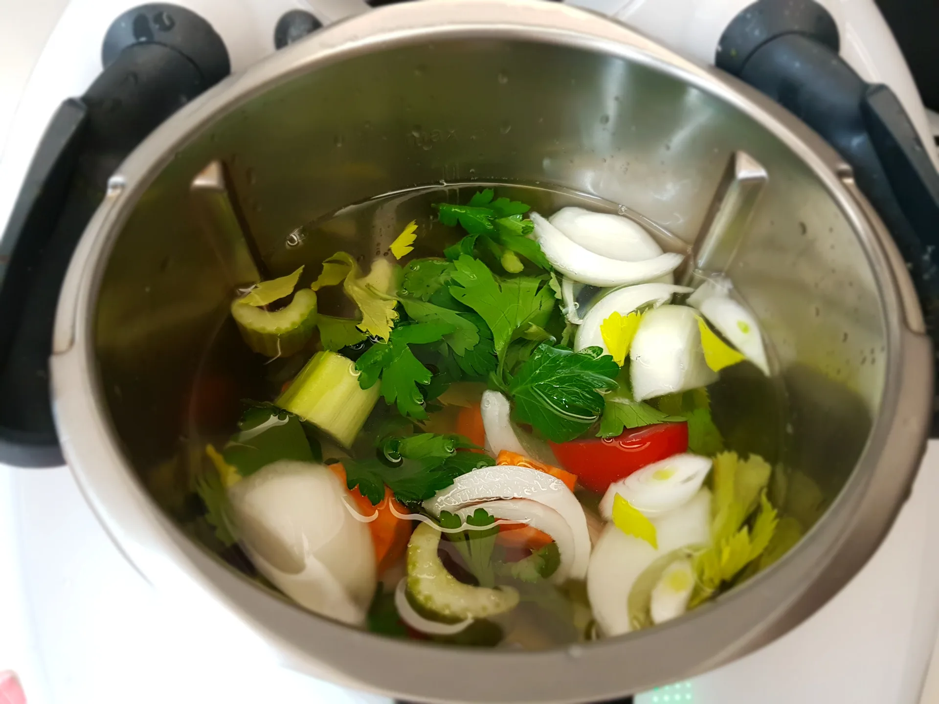 Brodo vegetale Bimby