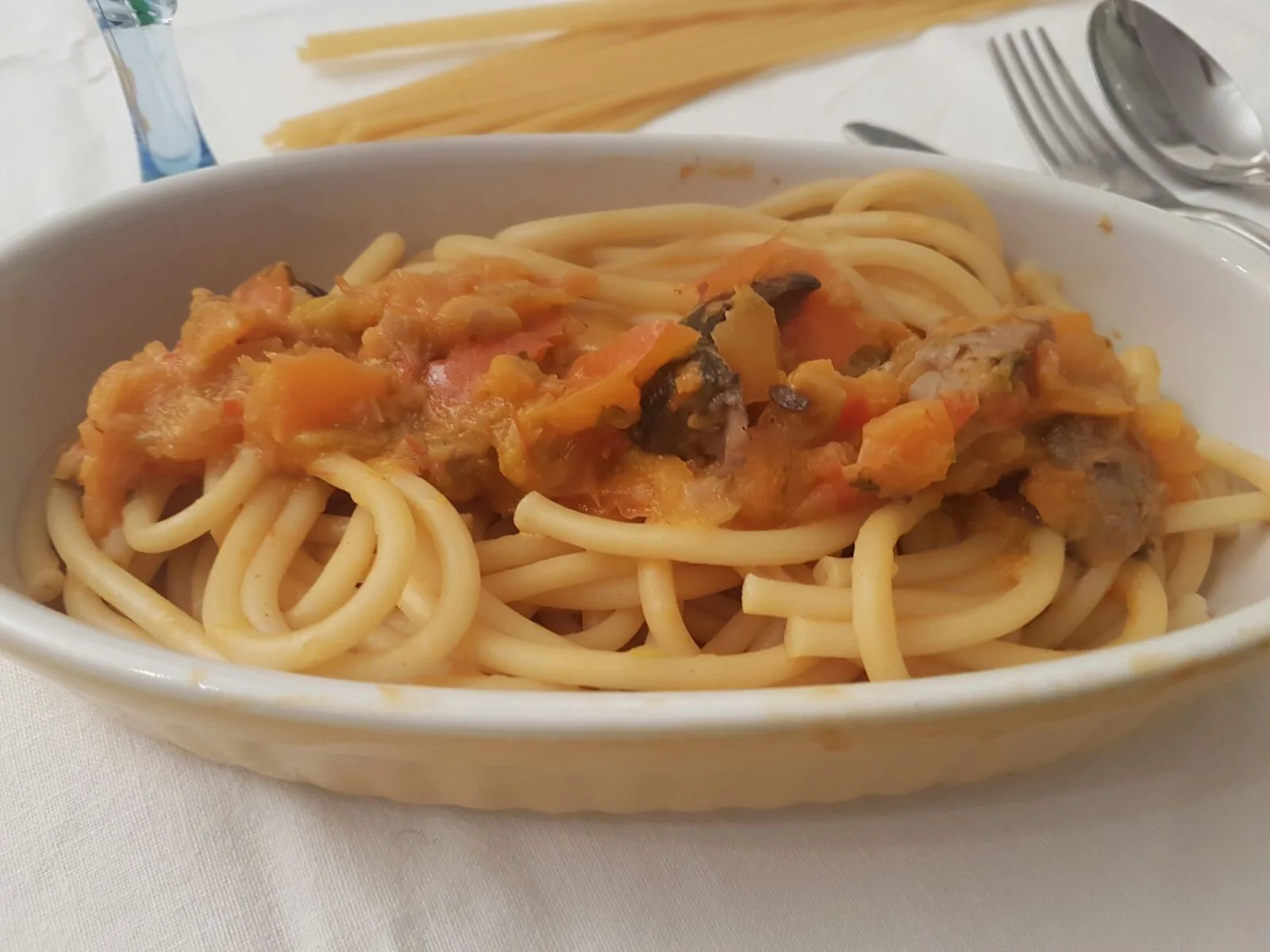 Bucatini al profumo dell'orto