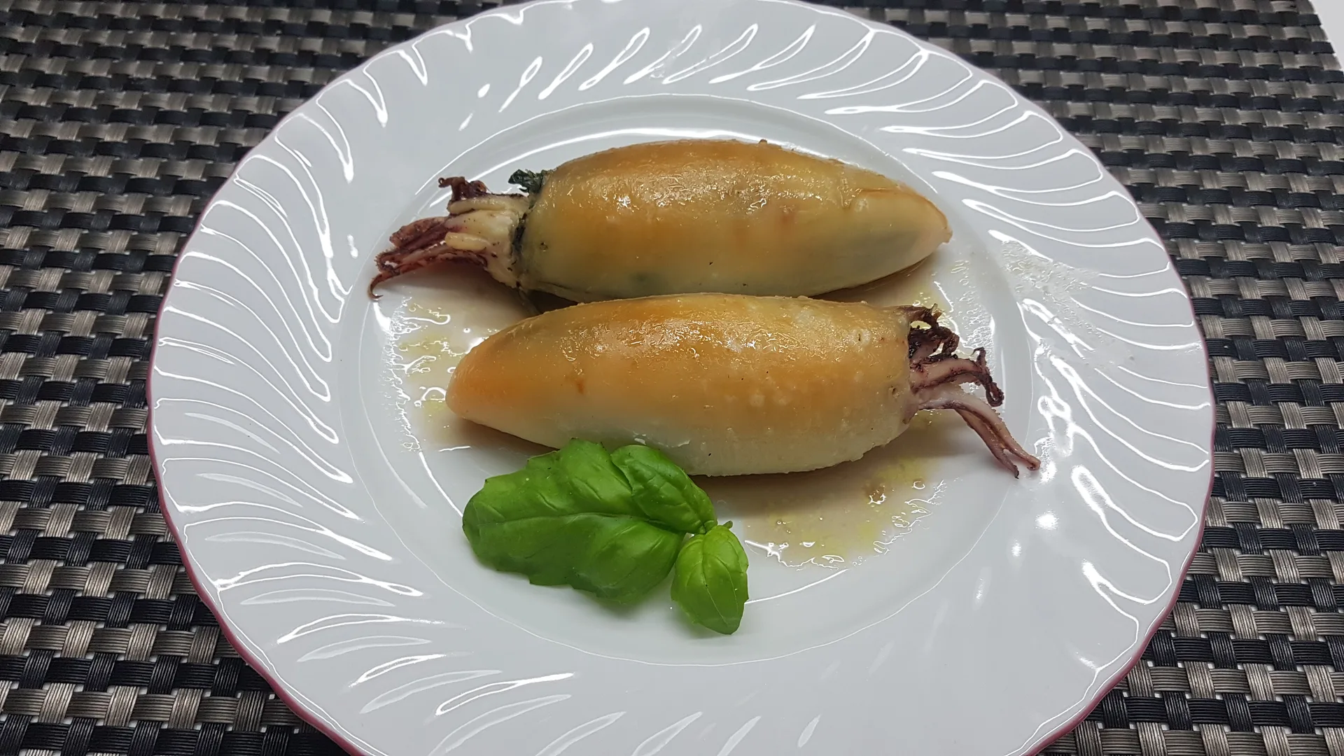 Calamari ripieni con spinaci