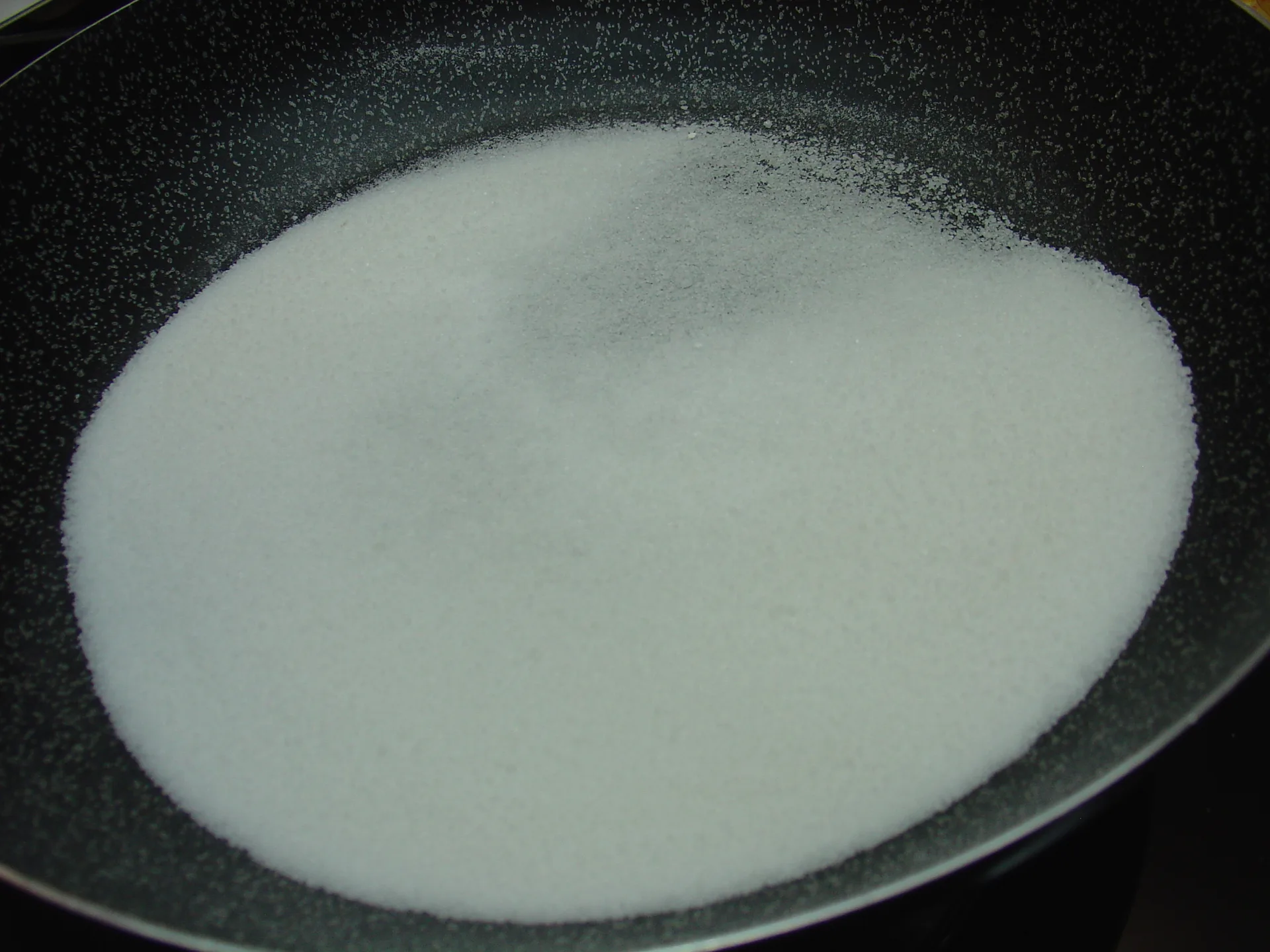 Crostata Mary Virgil con ciliege caramellate e crema diplomatica