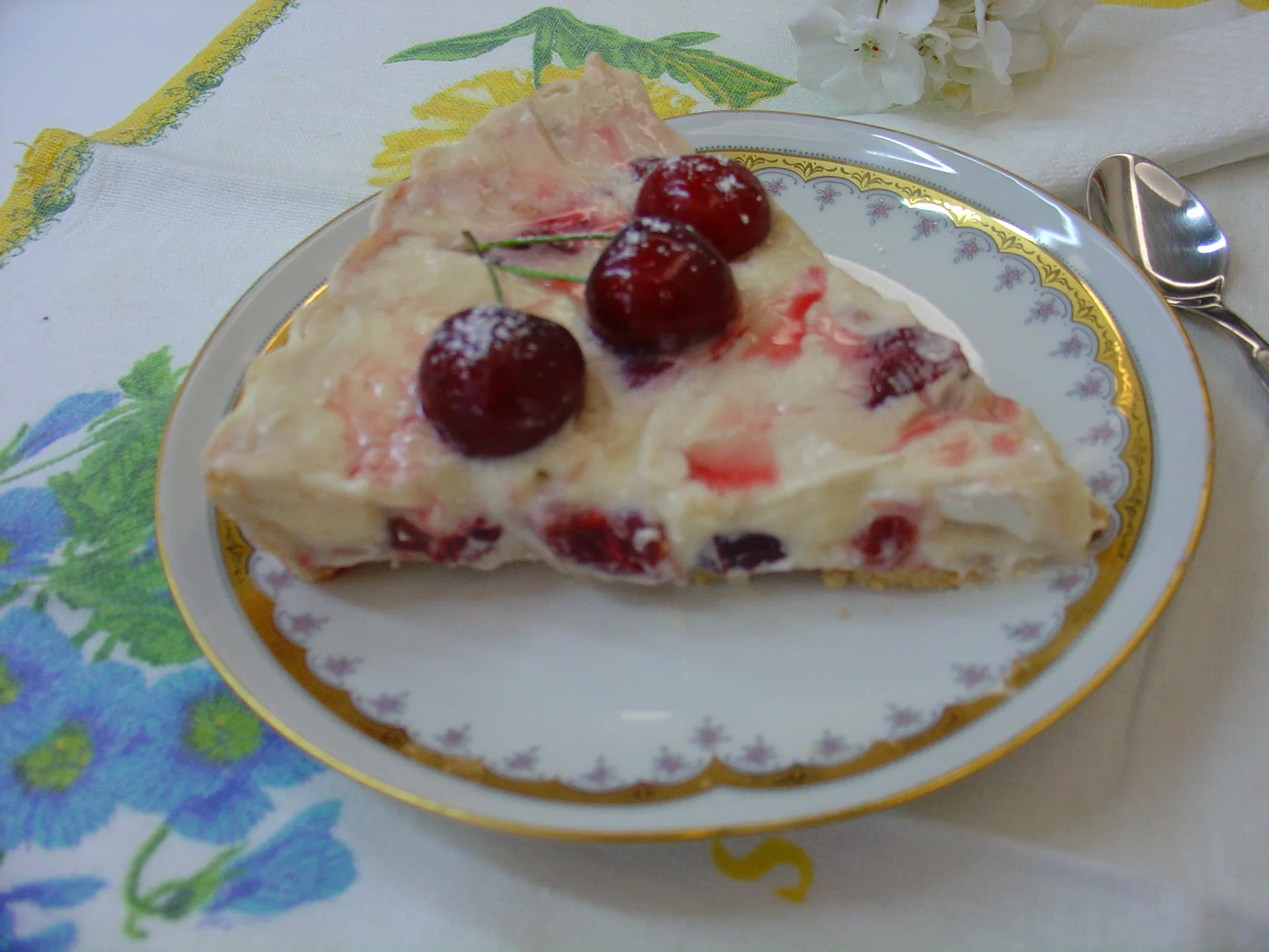 Crostata Mary Virgil con ciliege caramellate e crema diplomatica
