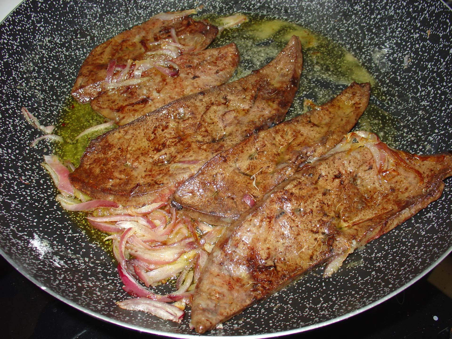 Fegato con funghi e aceto balsamico