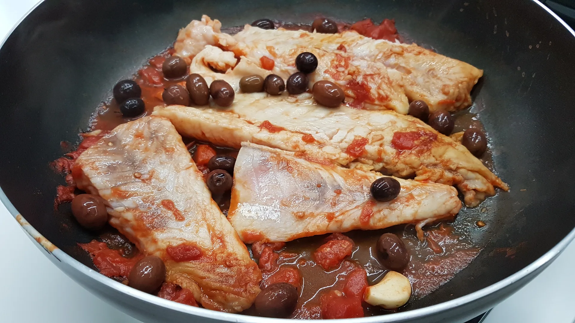 Filetto di cernia alla livornese