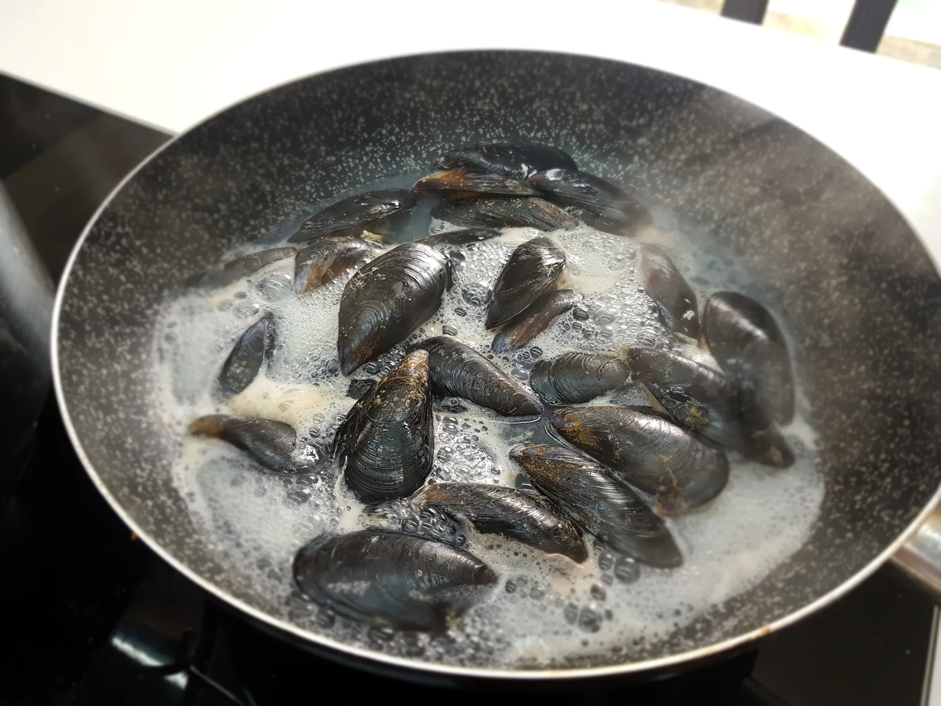 Fusilli armonia ( con cozze e piselli )