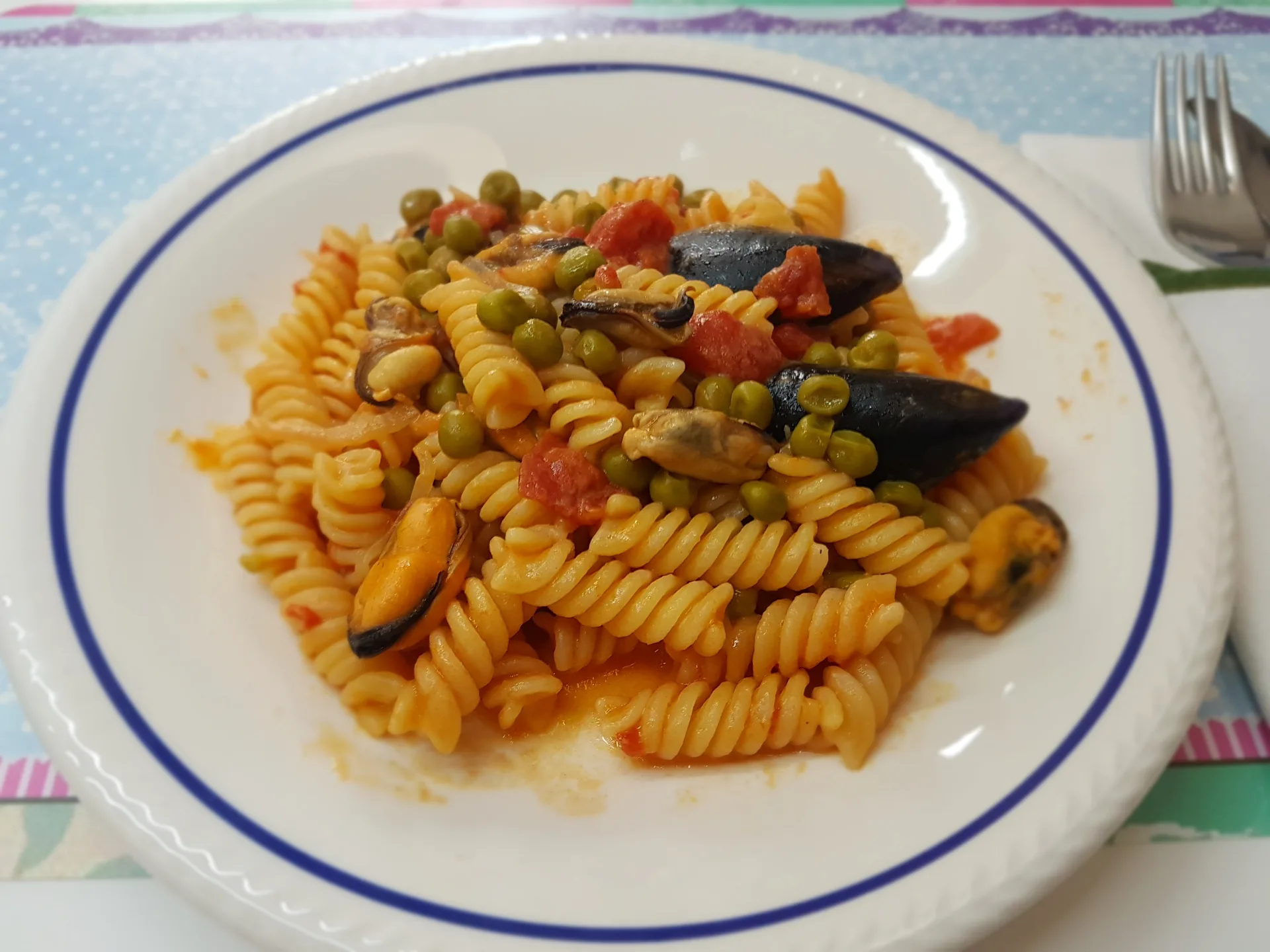 Fusilli armonia ( con cozze e piselli )