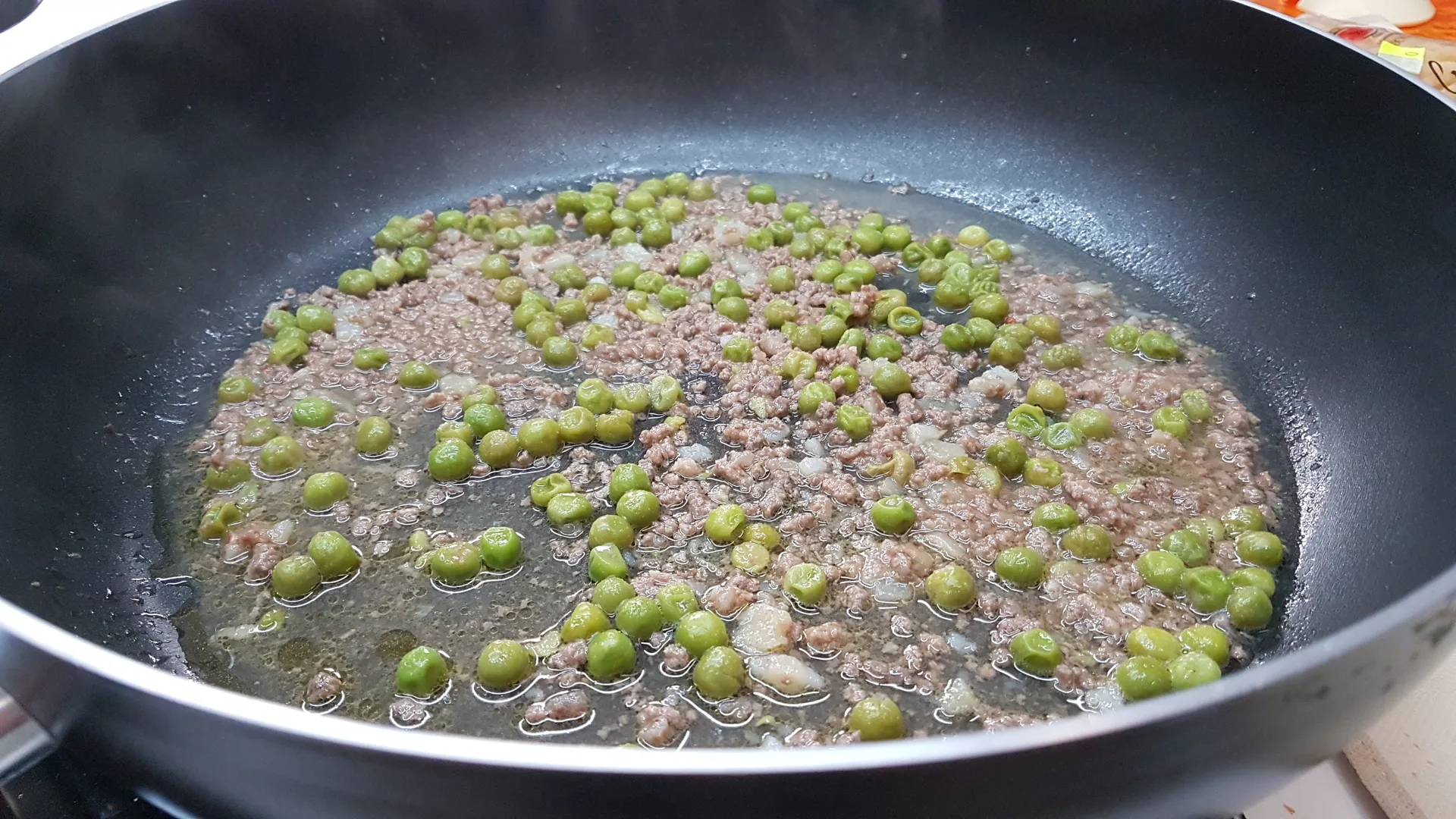 Gnocchi sardi alla burlesca ( by Annett )