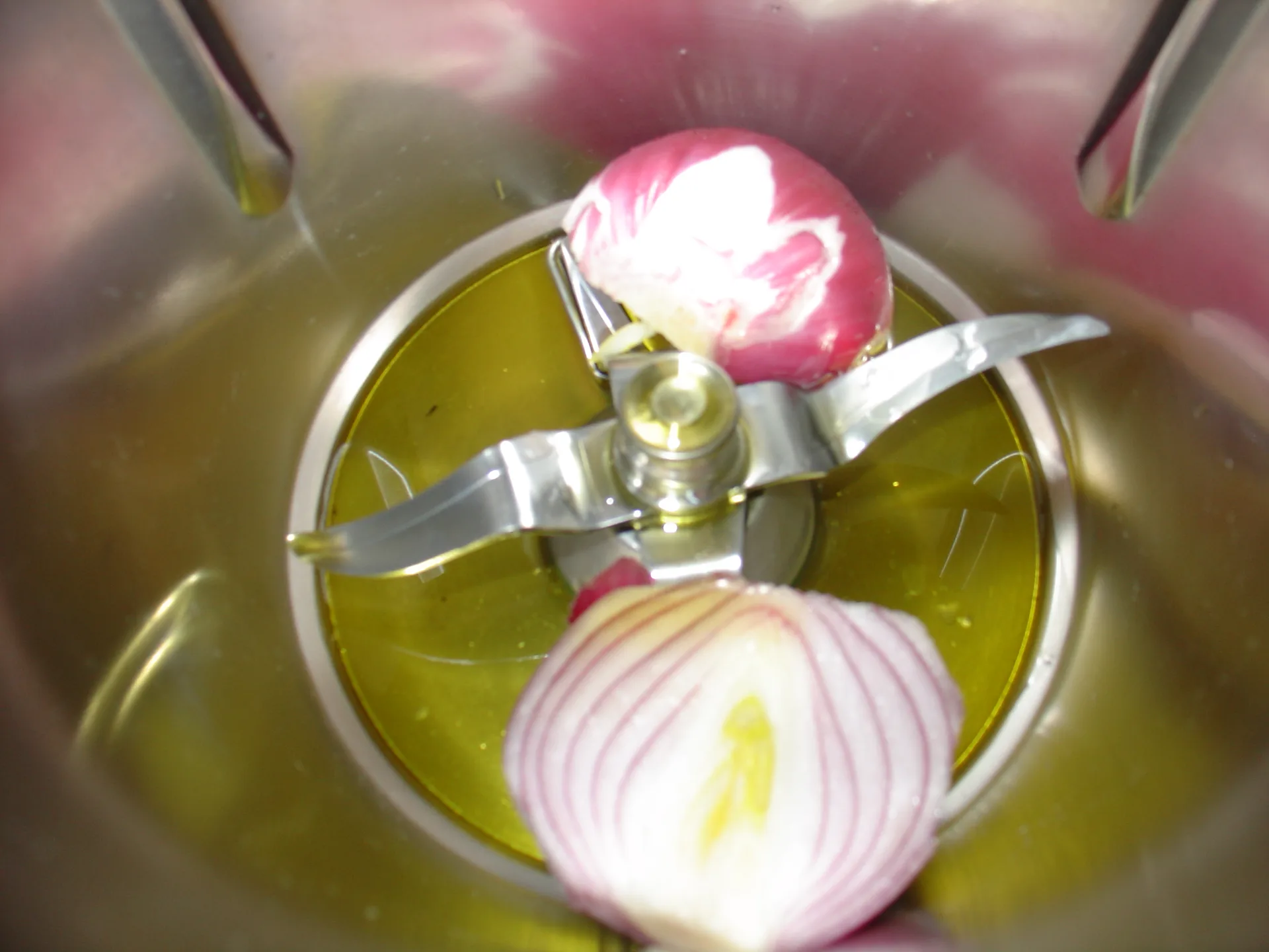 Gnocchi su vellutata di piselli