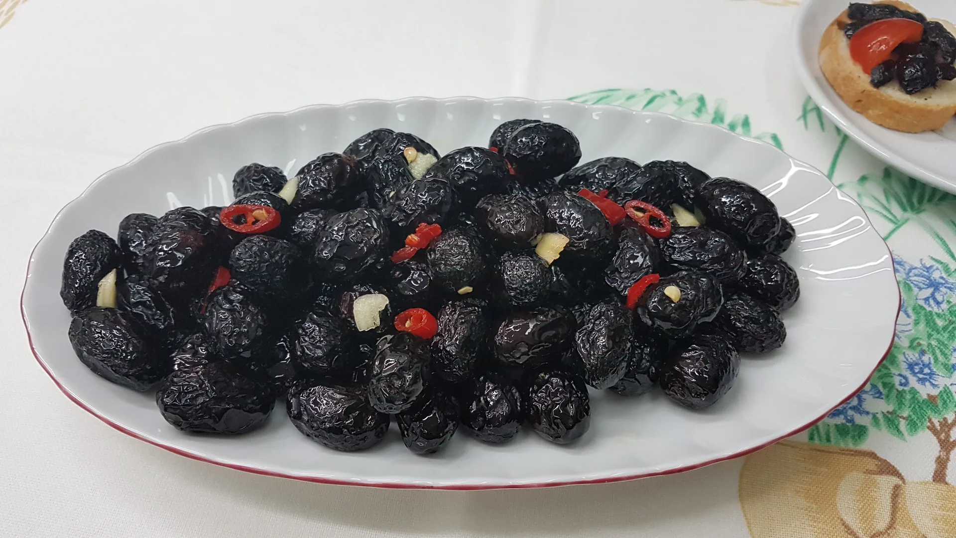 Olive nere sotto sale