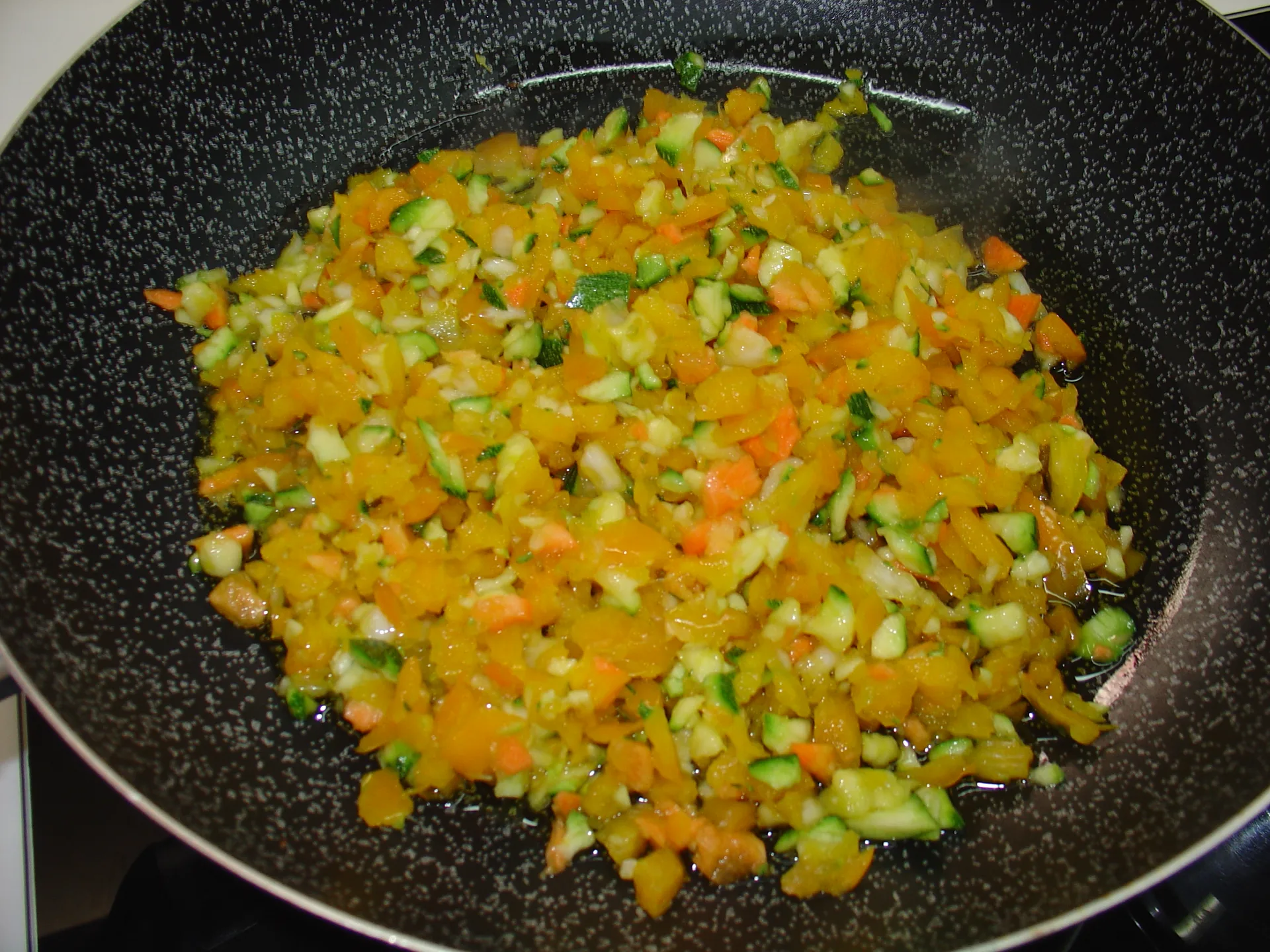 Orecchiette alla Viportese con salsa Tricolore