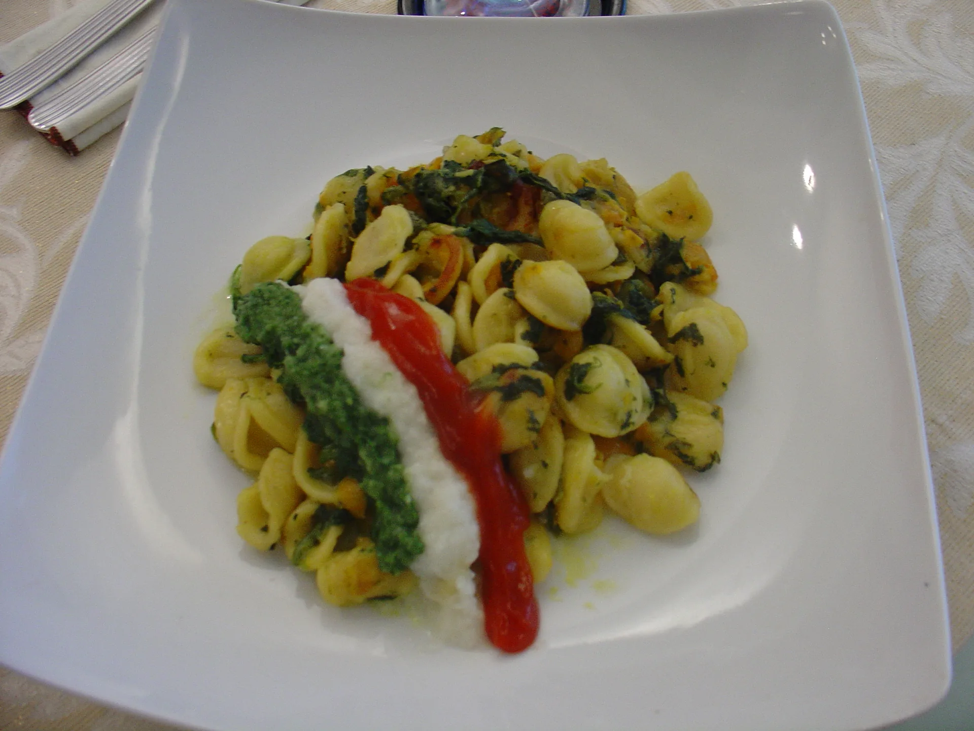 Orecchiette alla Viportese con salsa Tricolore