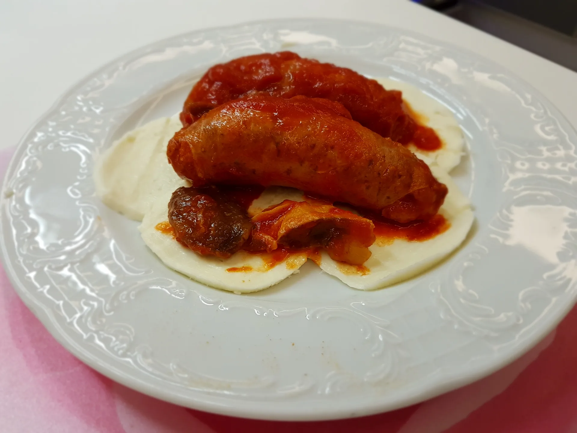 Orecchiette con ragù di cardoncelli e salsiccia piccante di Minervino