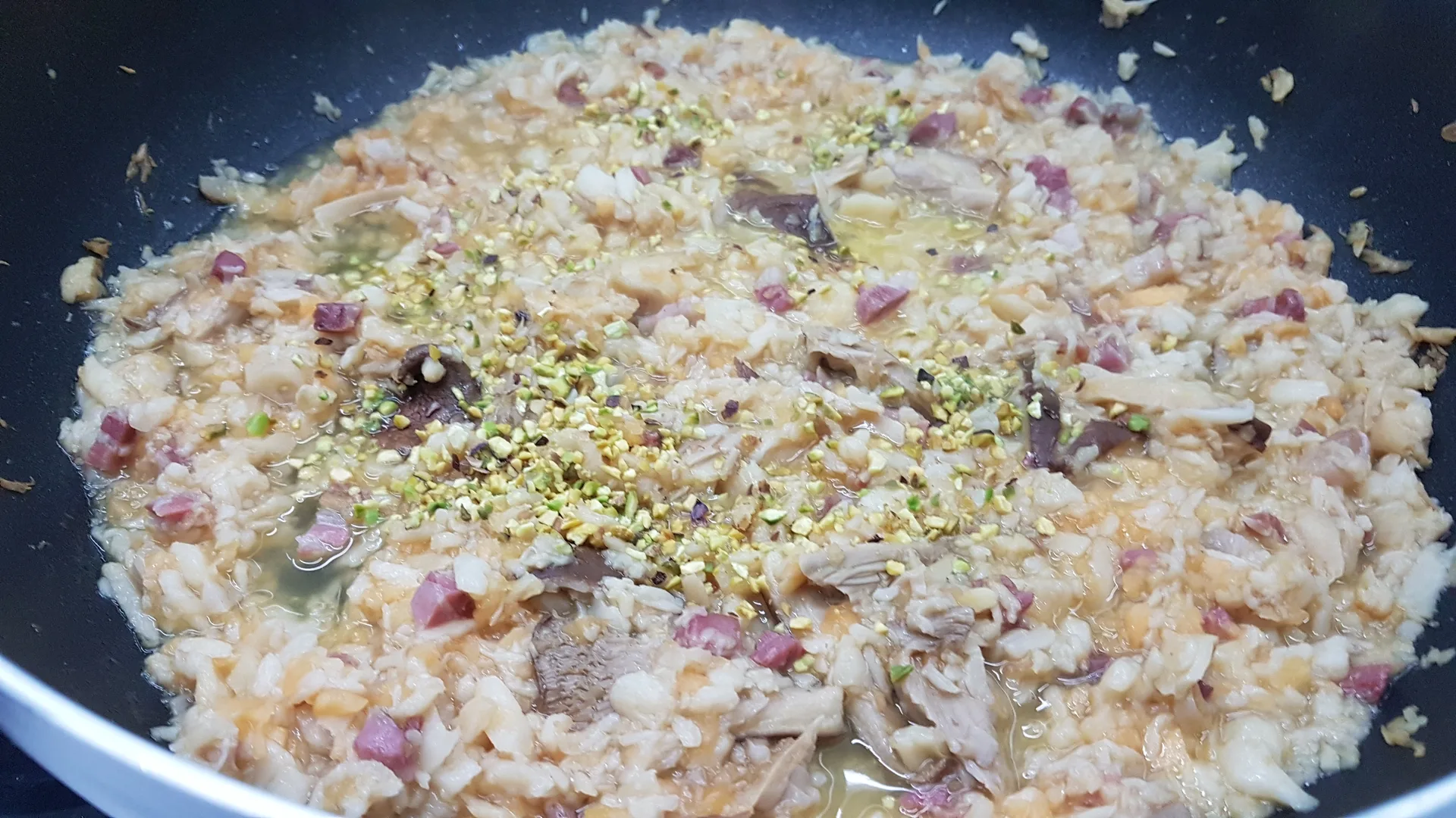 Paccheri con funghi e zucca