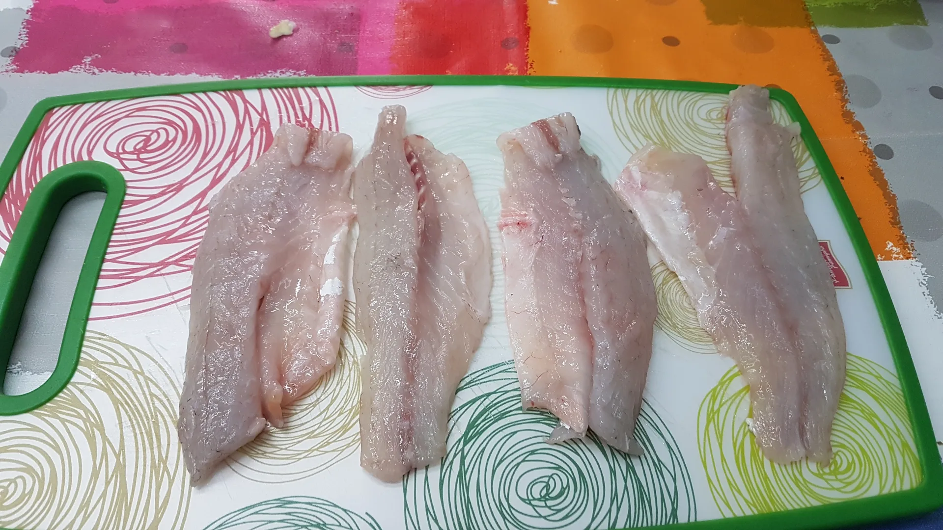 Paccheri con spigola e uova di Capelin