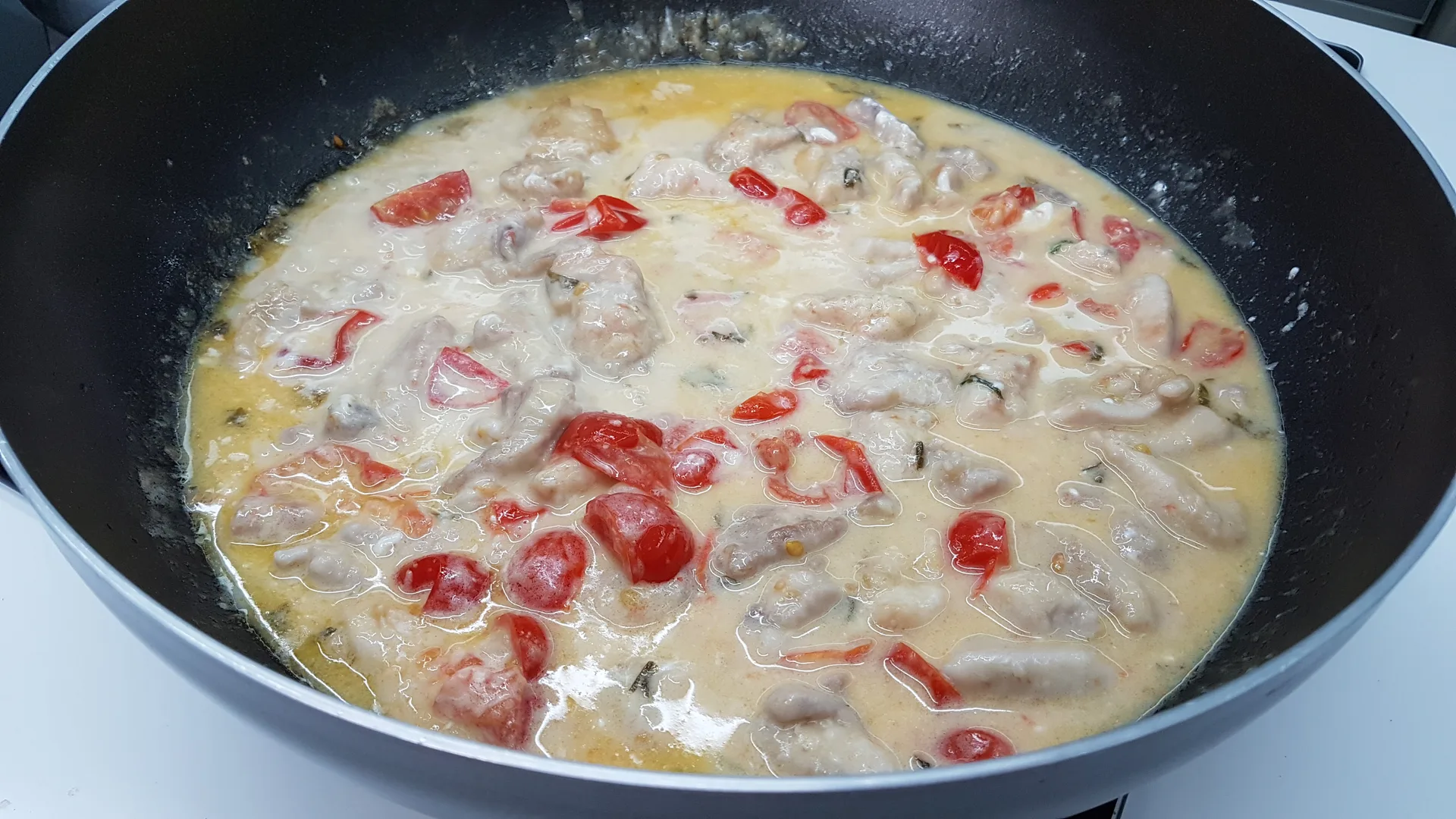 Paccheri scaloppati al vino