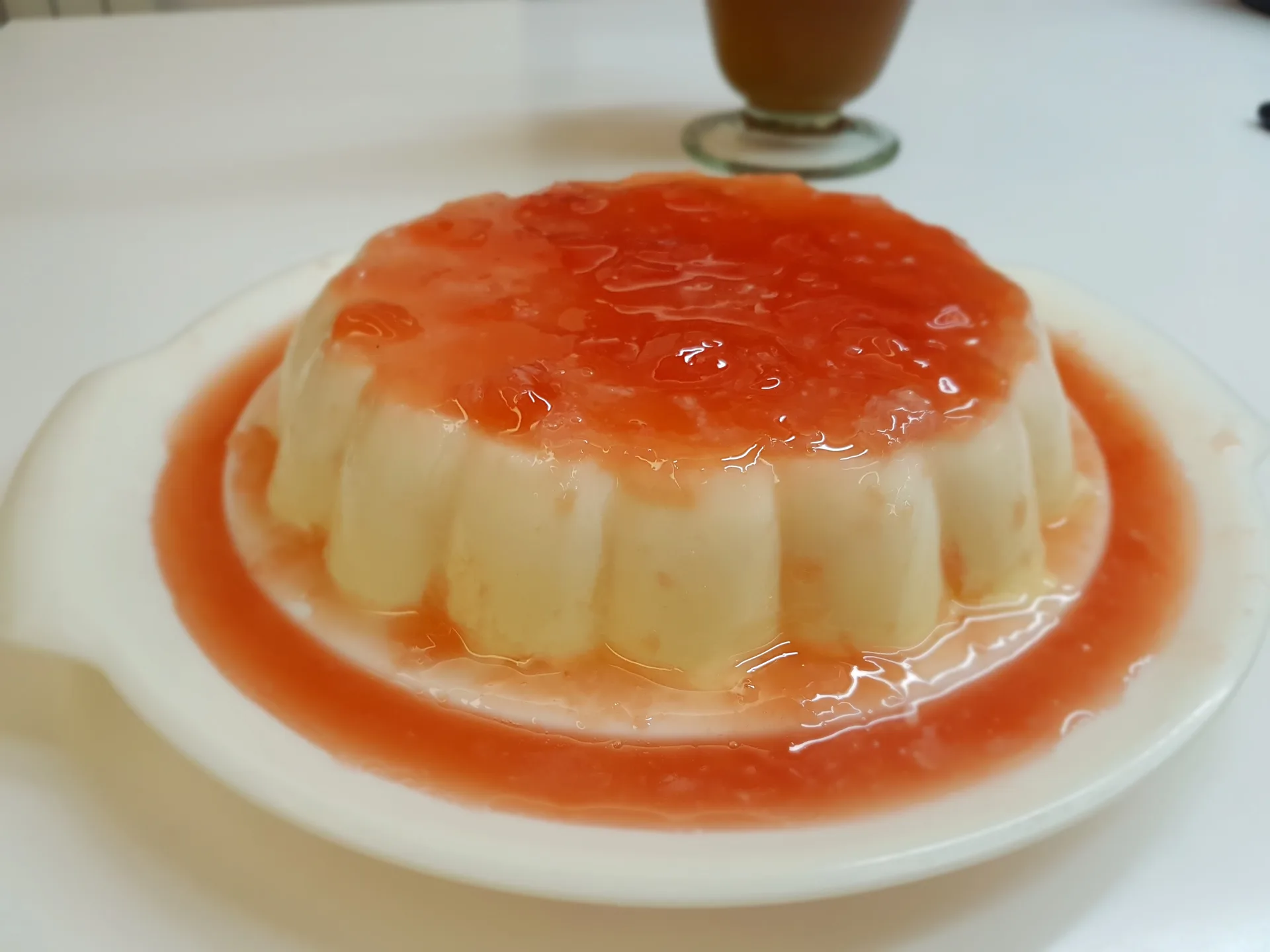 Panna cotta Bimby con gelatina di mele cotogne