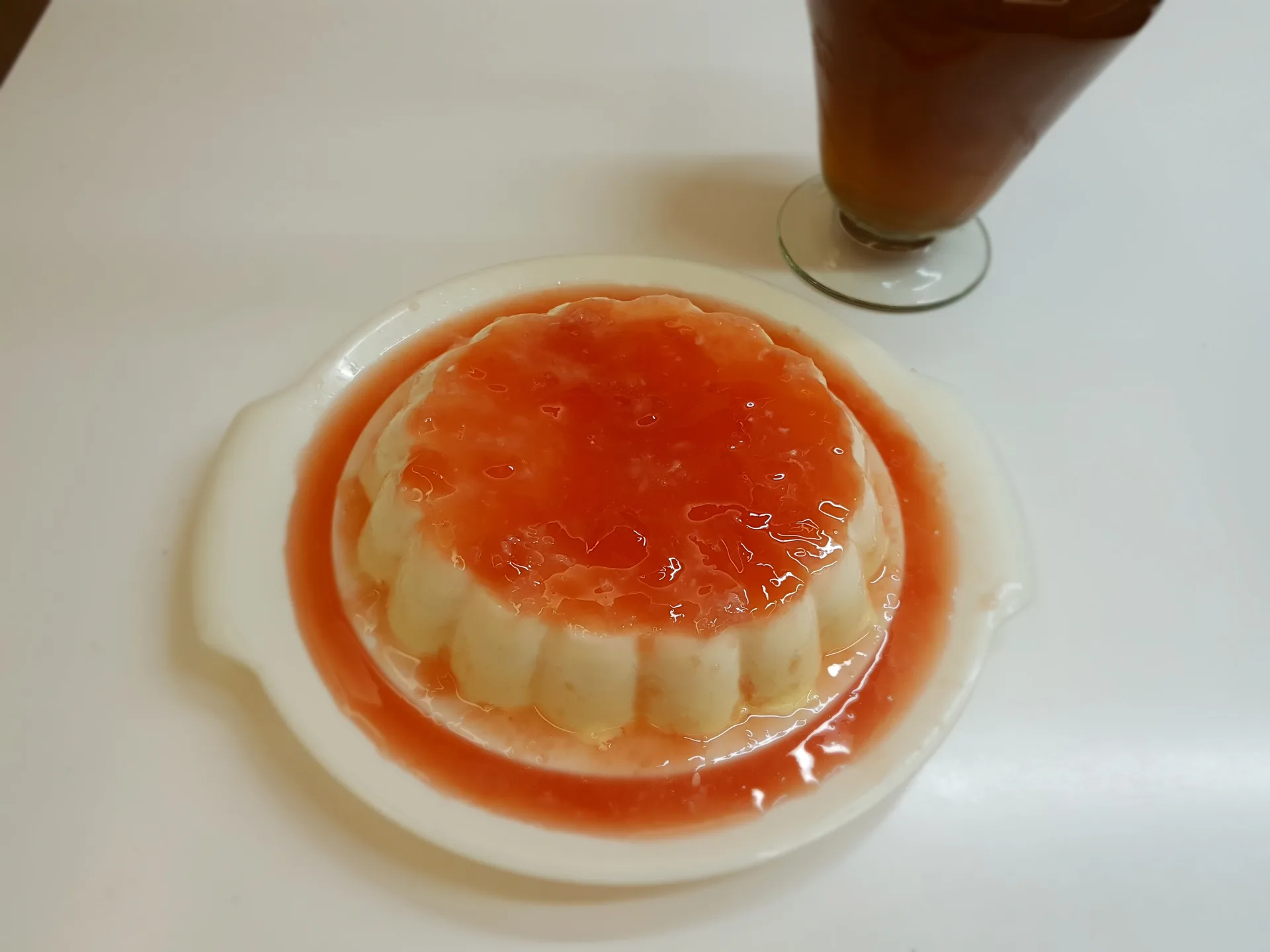 Panna cotta Bimby con gelatina di mele cotogne