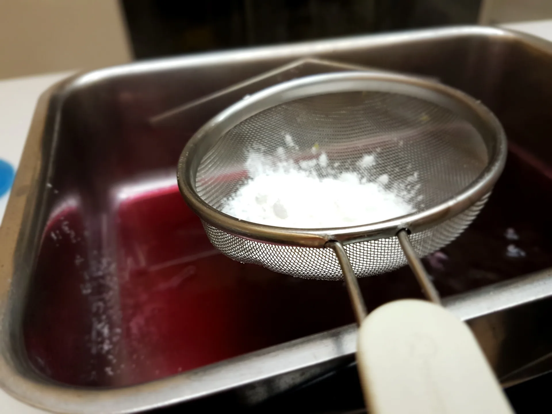 Pere in crema brulé al Nero di Troia