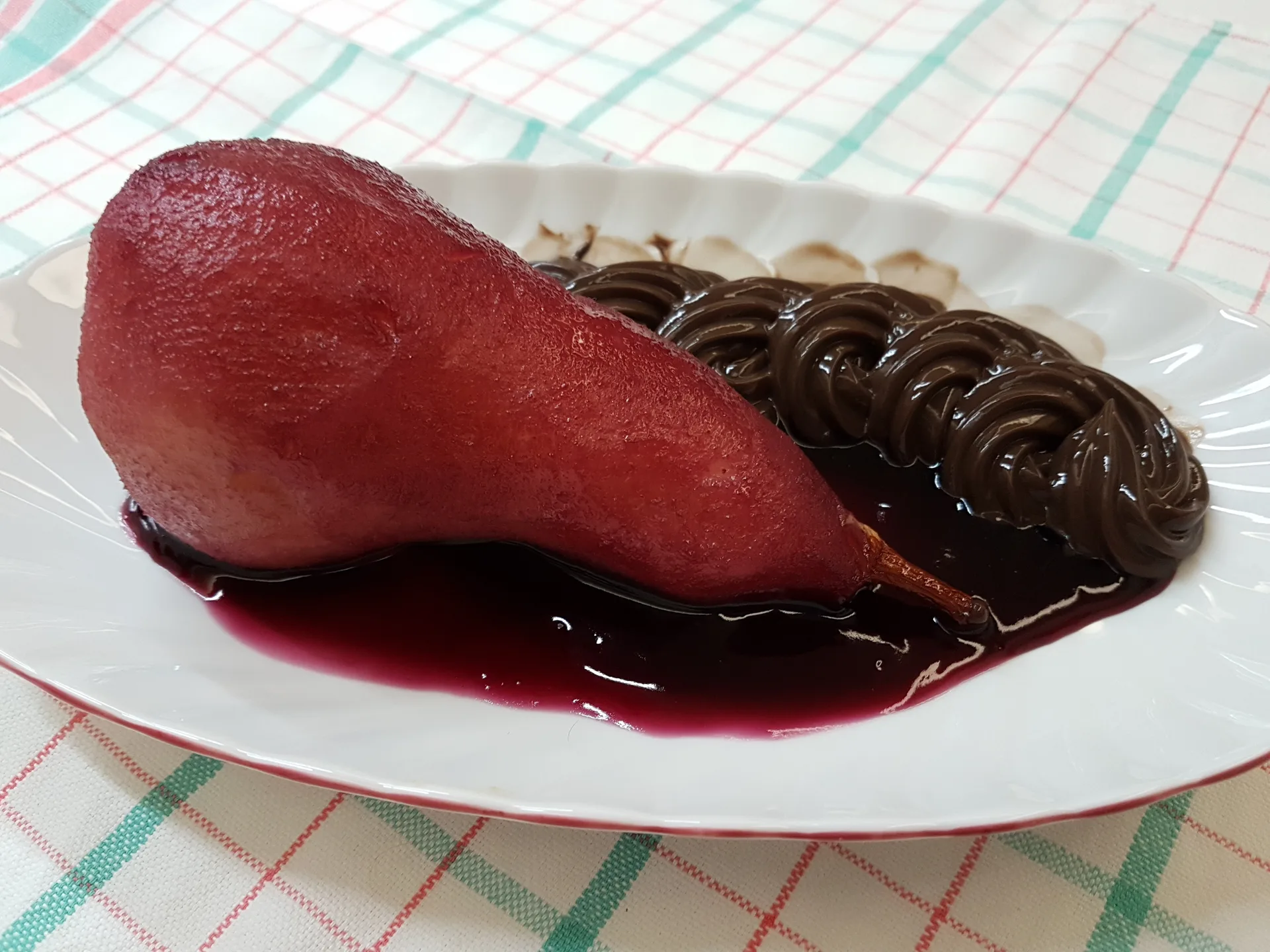 Pere in crema brulé al Nero di Troia