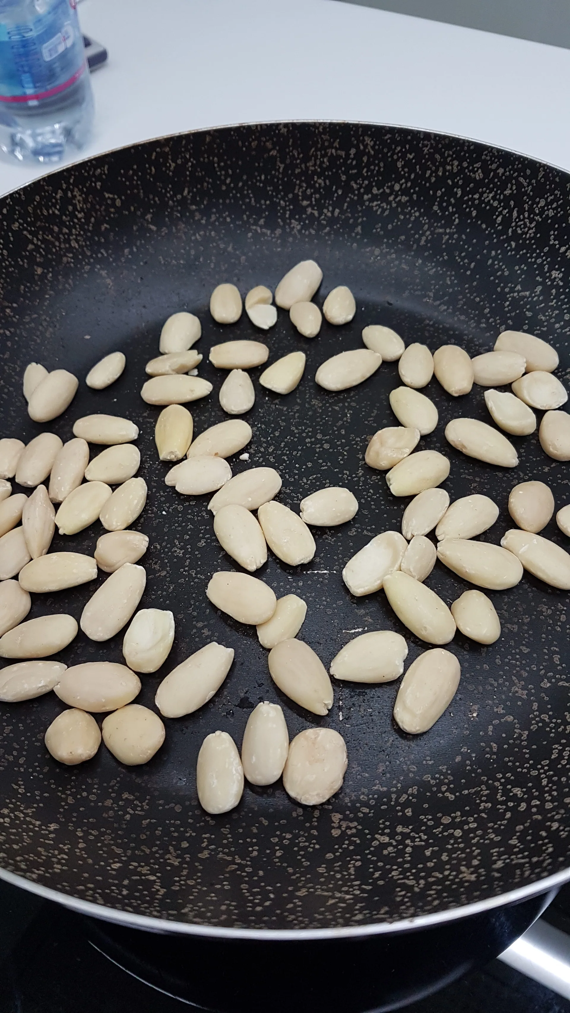 Pesce spada in crosta di mandorle