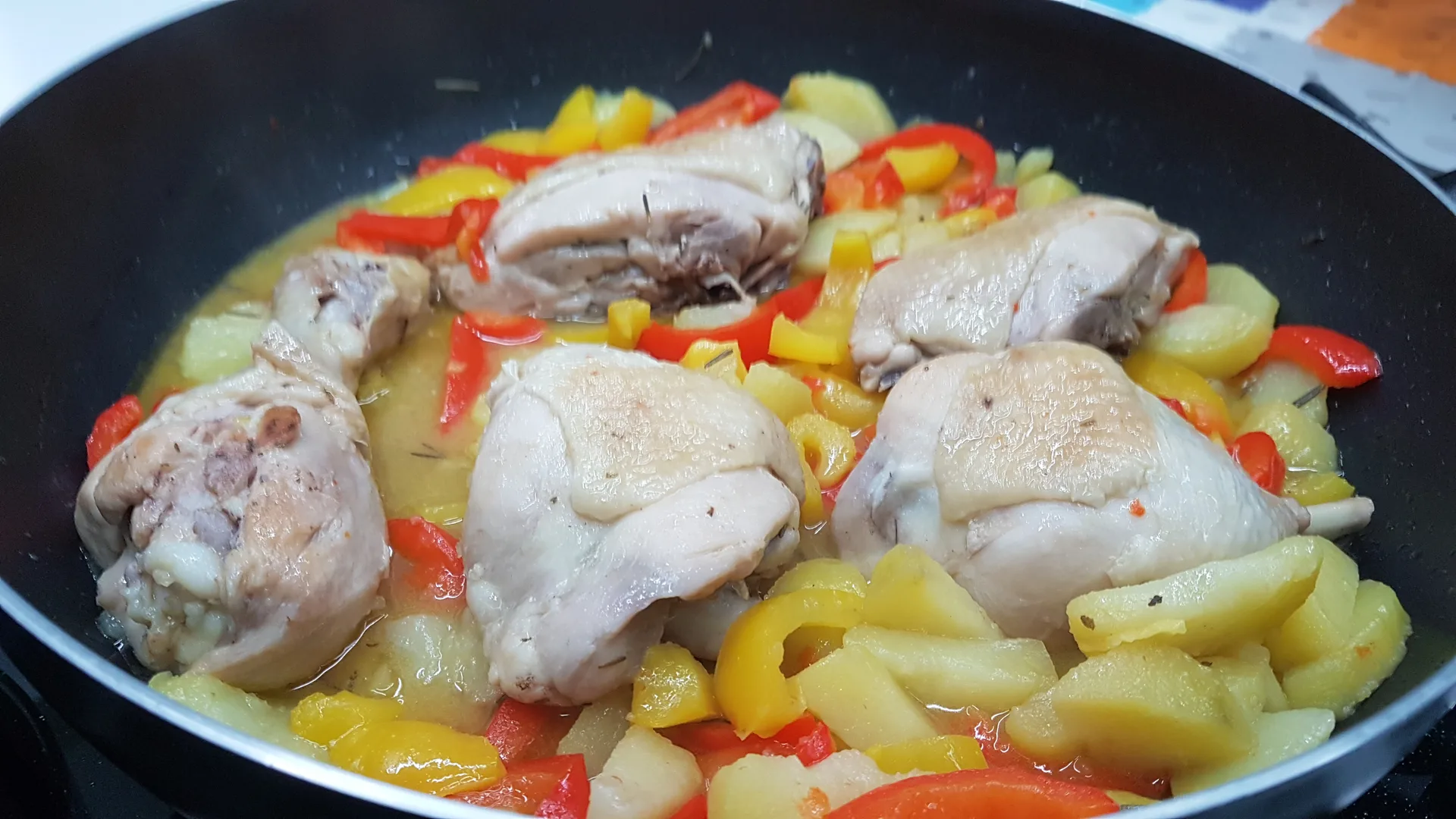 Pollo Agreste con patate e peperoni