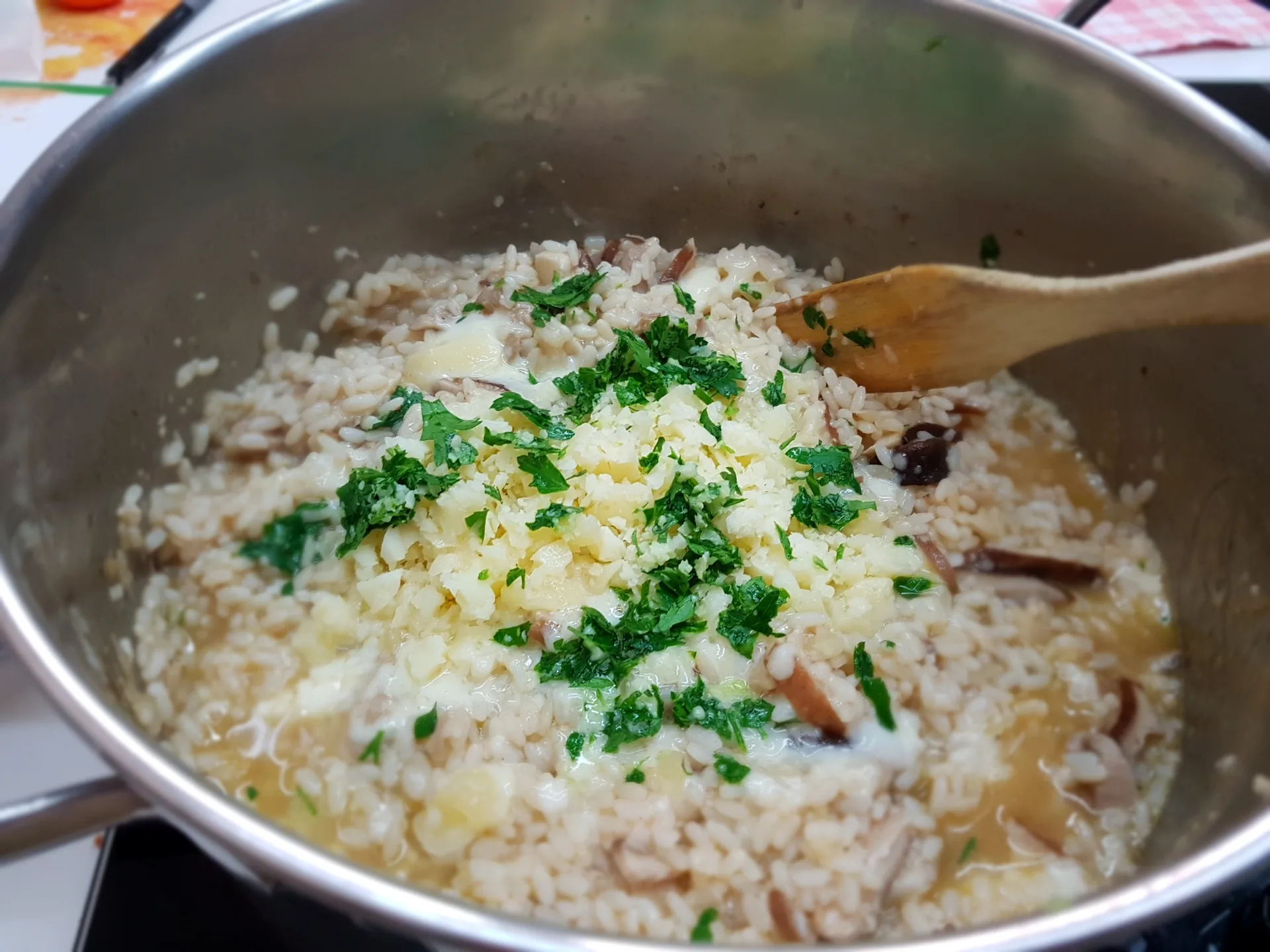 Risotto al principe Murgiano " Cardoncello " Mantecato con caciocavallo
