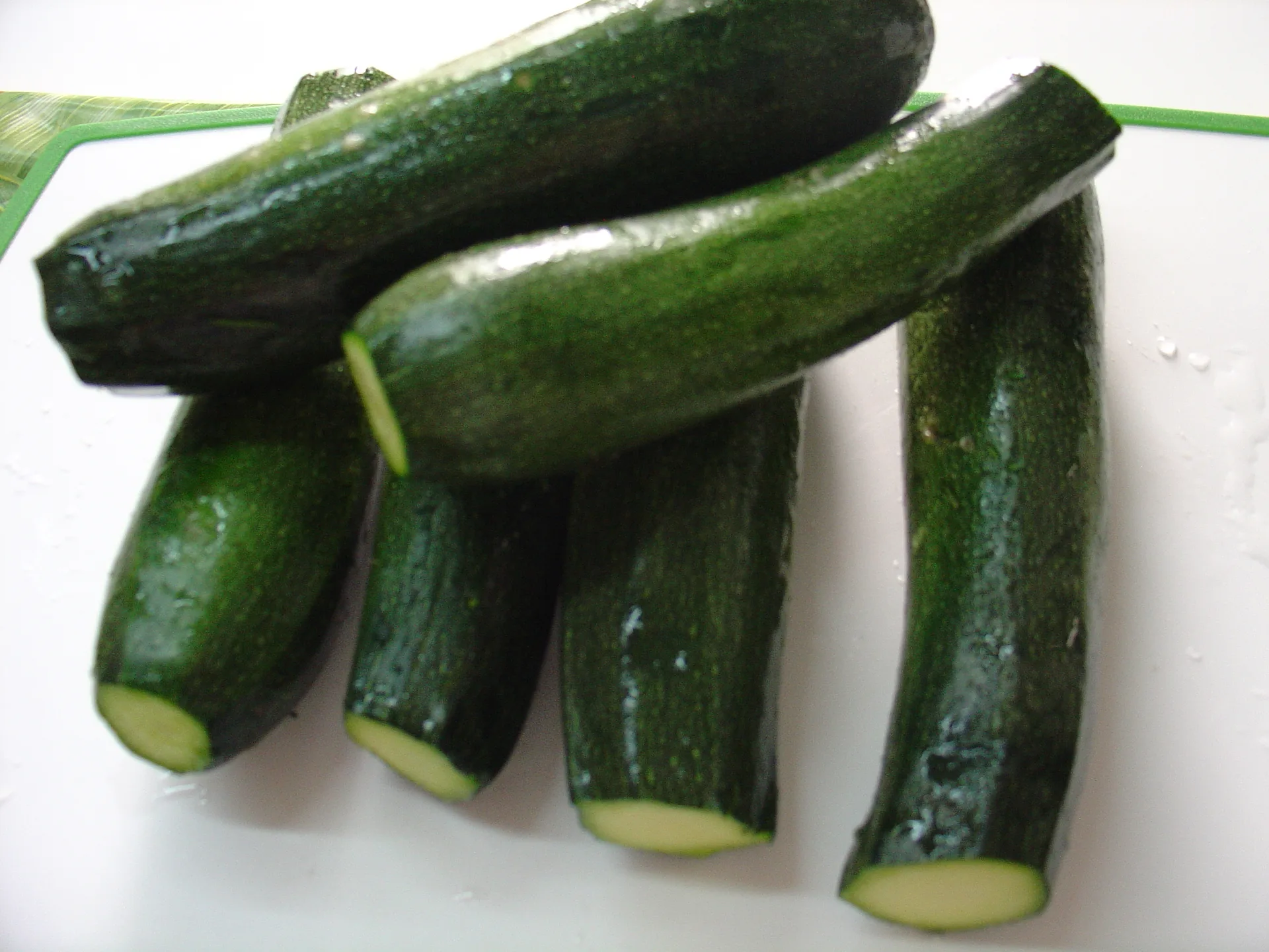 Rollè di zucchine farcito