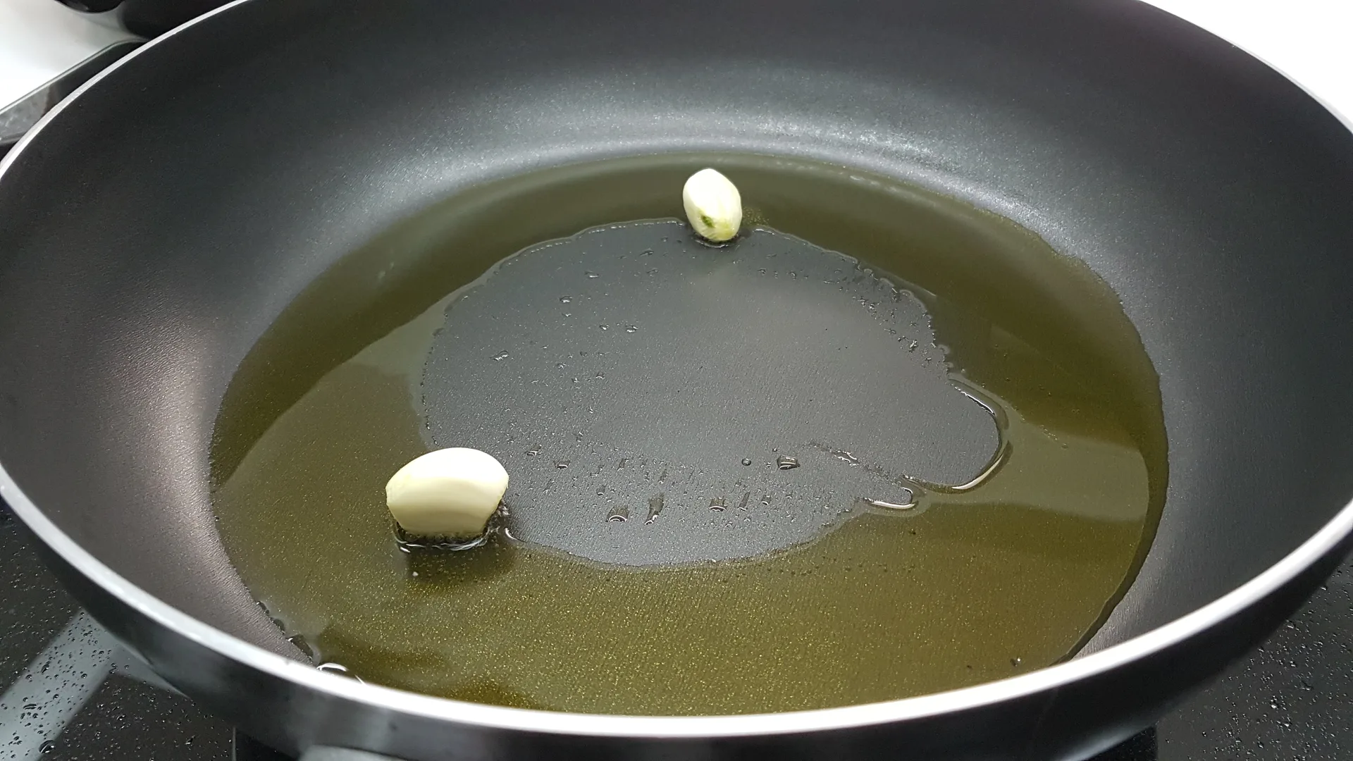 Scaloppine di vitello con carciofi all'arancia