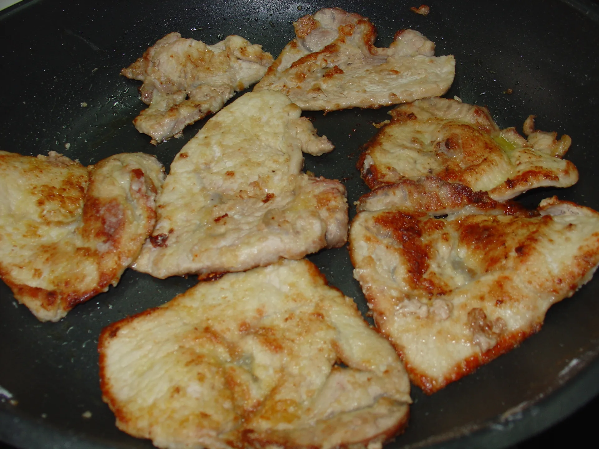 Scaloppine di vitello in salsa rosa
