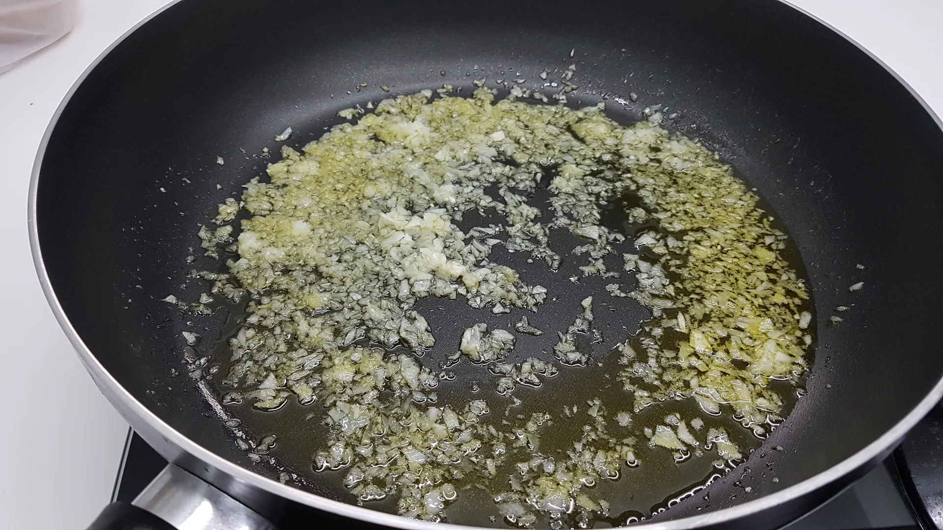 Scialatielli con seppioline e fave