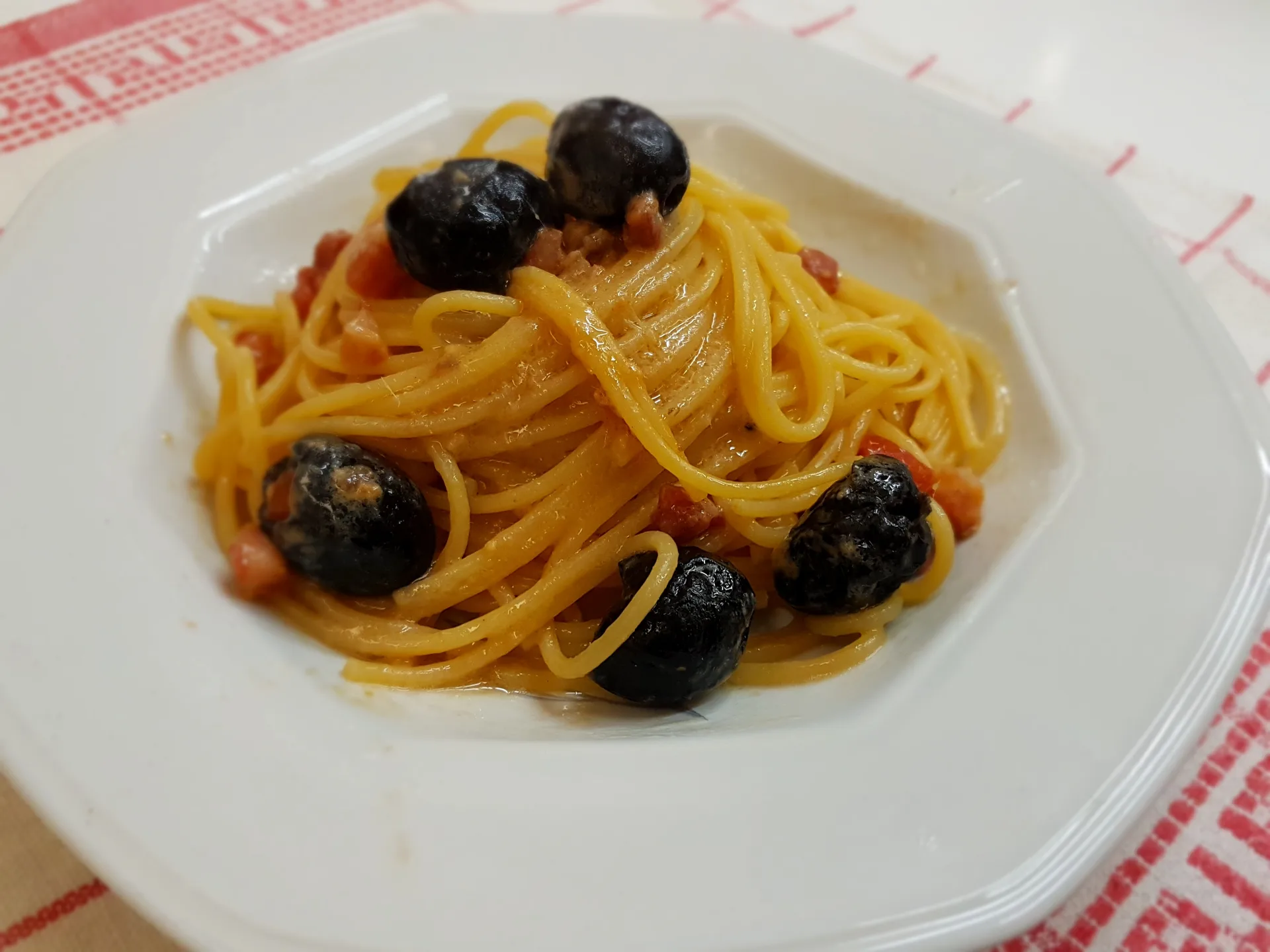 Spaghetti al meloncello