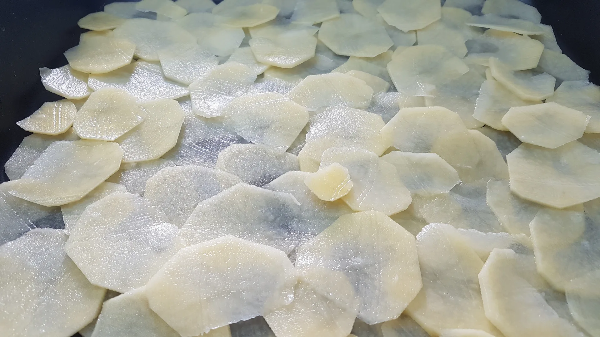 Spigola in crosta con patate