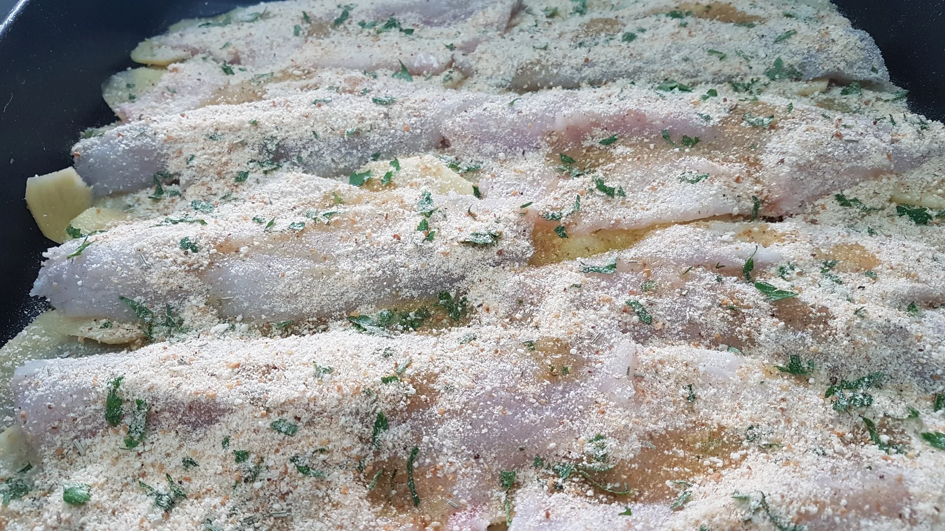 Spigola in crosta con patate