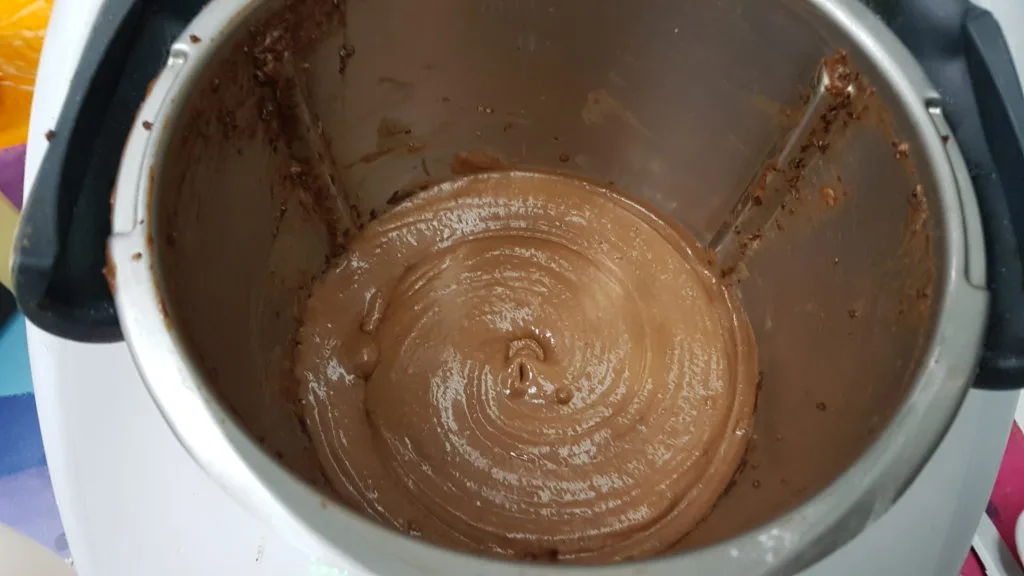 Torta all'acqua con cioccolato e pere ( by Annett )