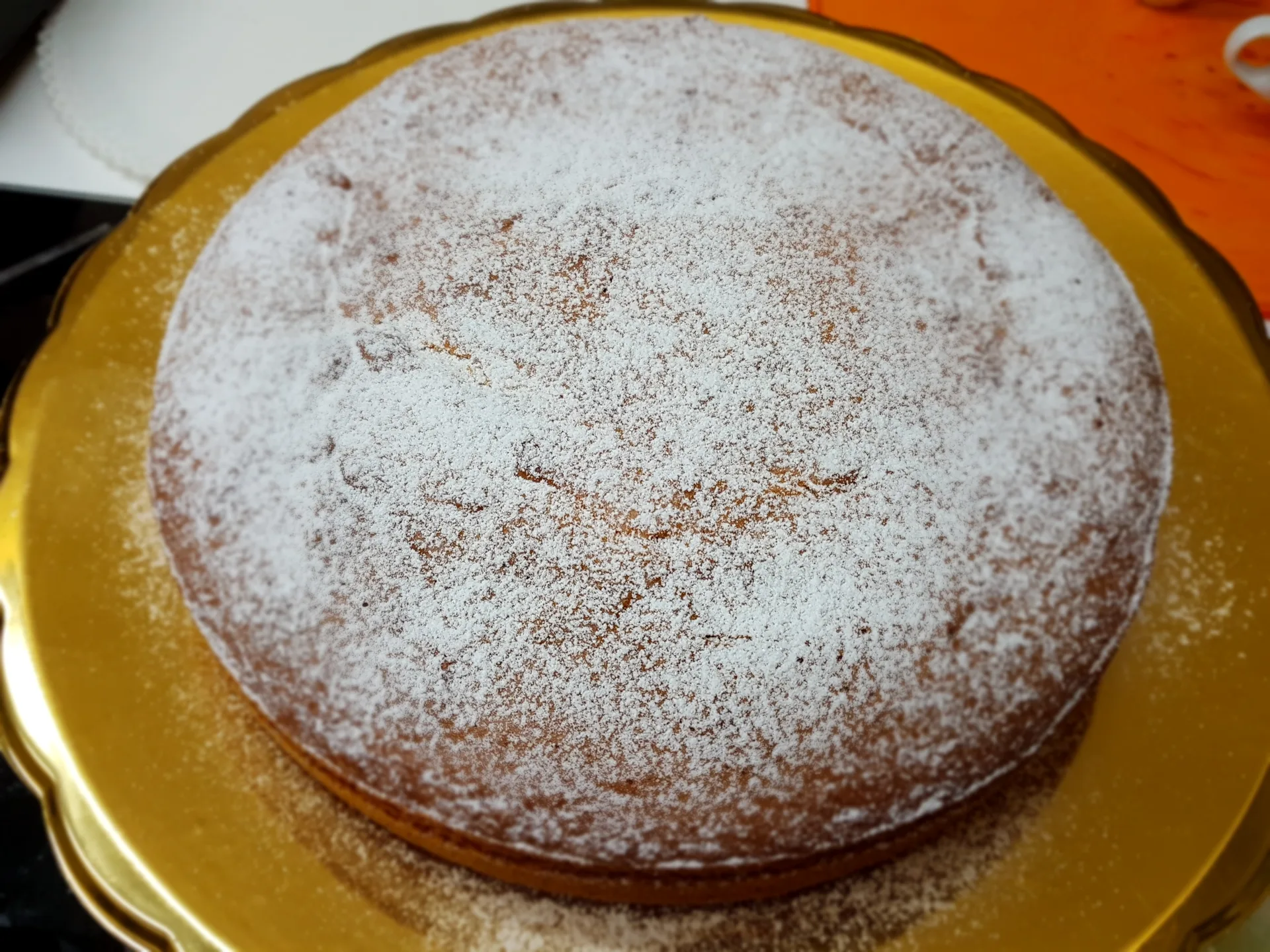 Torta delizia con pera e crema di pere