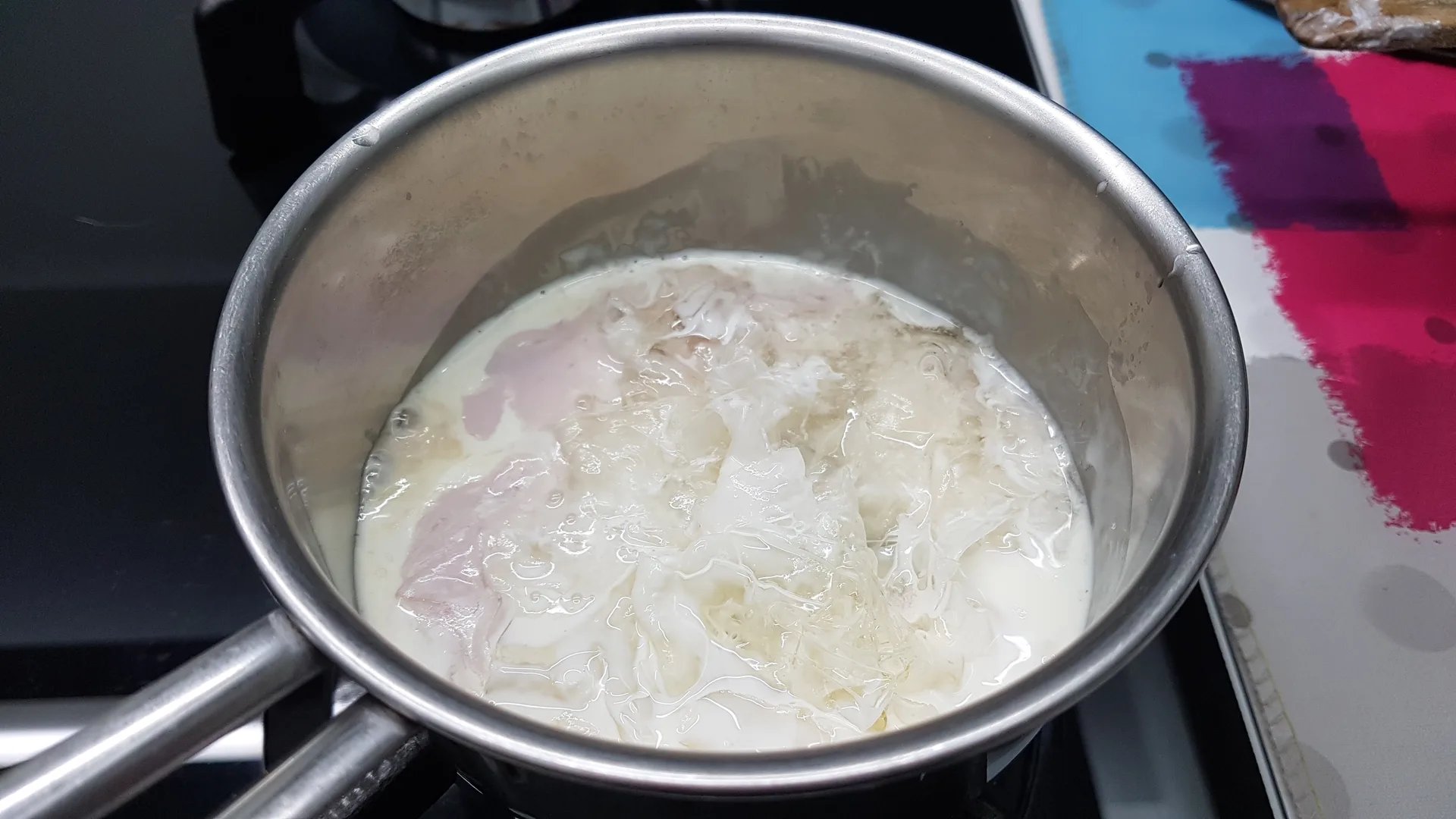 Torta Divina con mousse di fragole